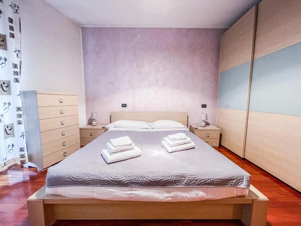 Myhouse Inn Racconigi - Affitti Brevi Italia تورينو المظهر الخارجي الصورة
