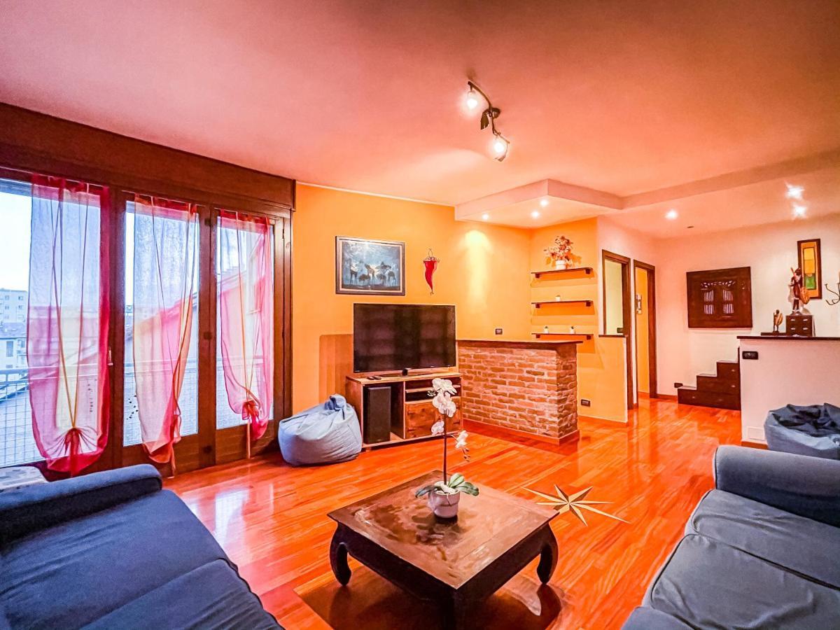 Myhouse Inn Racconigi - Affitti Brevi Italia تورينو المظهر الخارجي الصورة